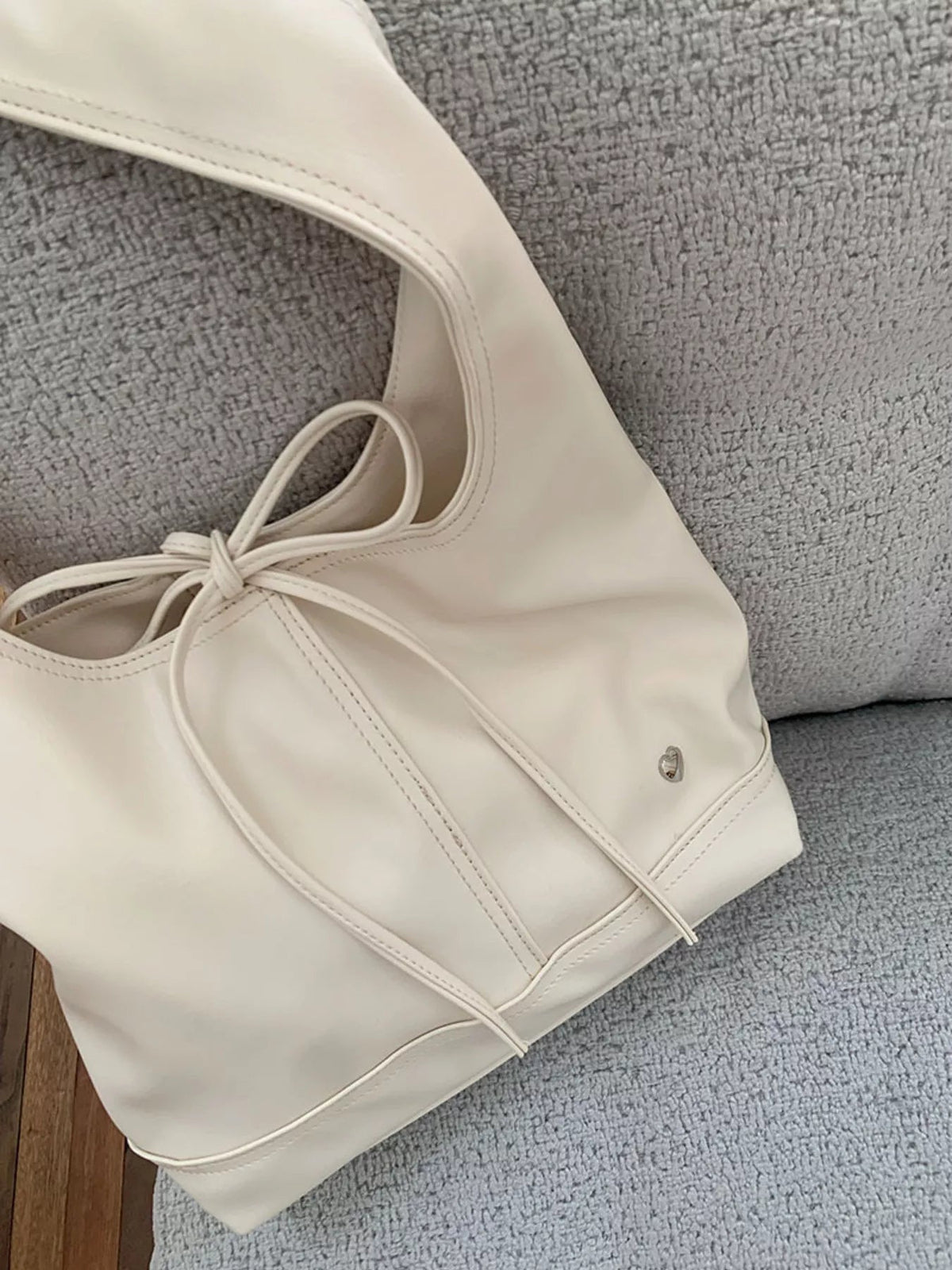 Knotted Leather Shoulder Bag for Women – Minimalist Everyday Handbag - Sundrift