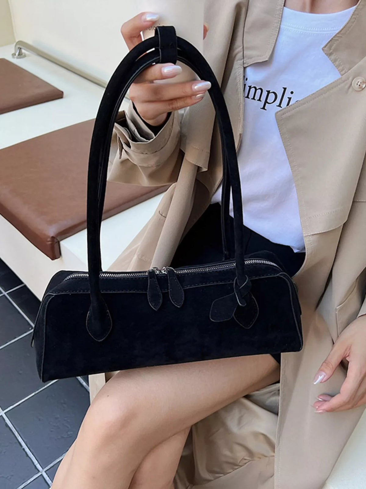 Solid Colour Shoulder Bag for Women – Minimalist Leather Look Handbag - Sundrift