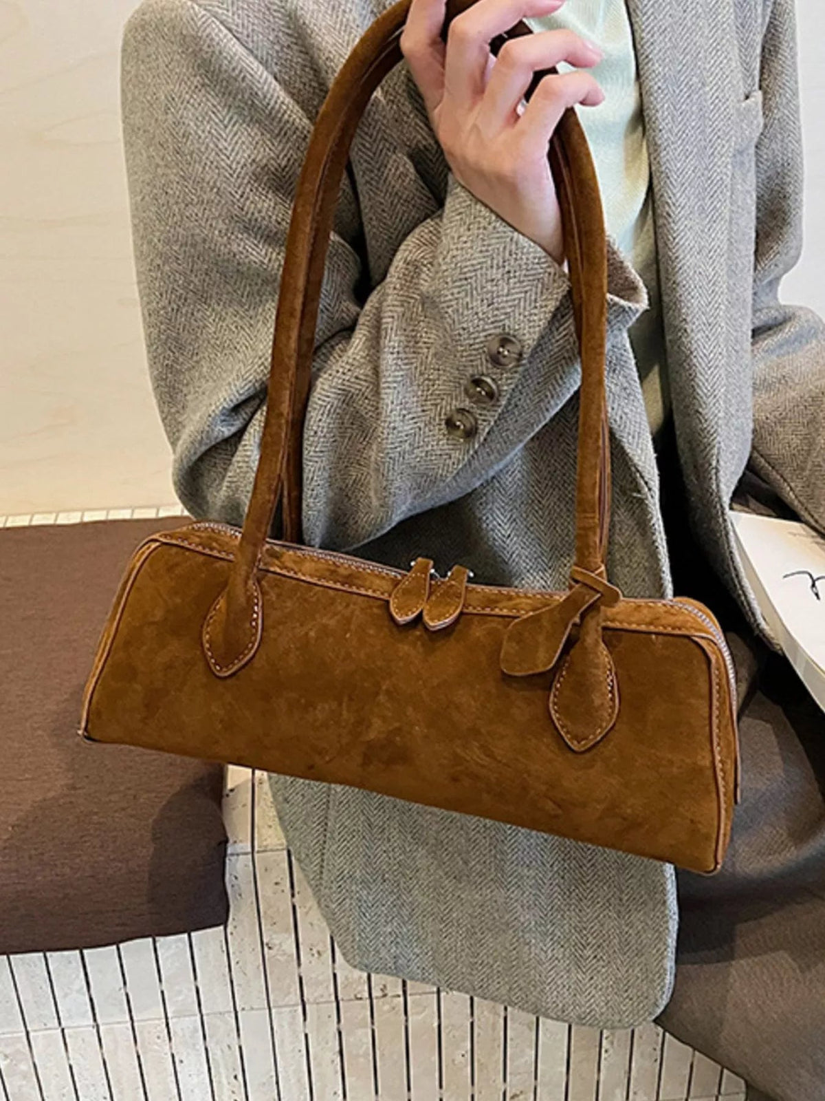Solid Colour Shoulder Bag for Women – Minimalist Leather Look Handbag - Sundrift